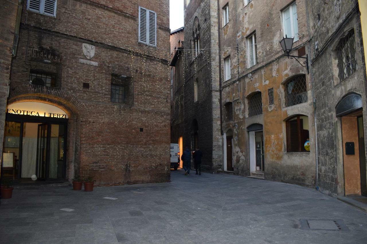 Siena Centro, Civetta Apartment Bagian luar foto